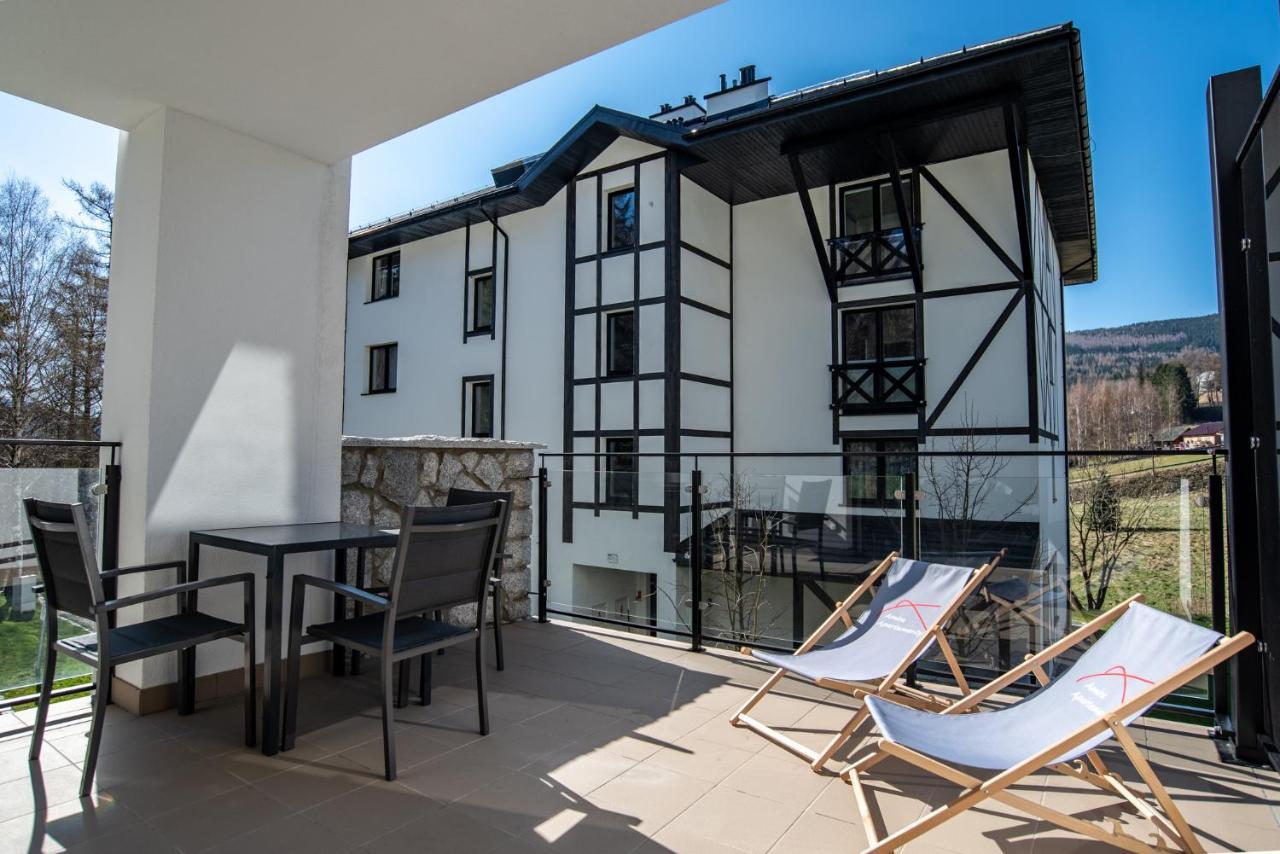 Apartamenty Amira w kompleksie Apartamenty Piano Świeradów-Zdrój Zewnętrze zdjęcie