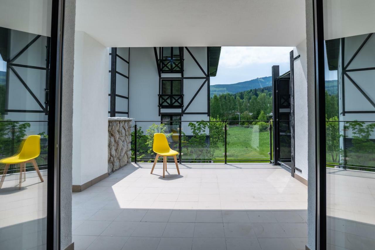 Apartamenty Amira w kompleksie Apartamenty Piano Świeradów-Zdrój Zewnętrze zdjęcie